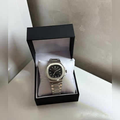 Montre Patek Philippe Nautilus tableau Noir - Homme